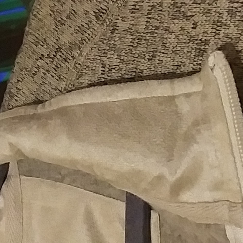 Smith's Pullover - Picture 7 of 13